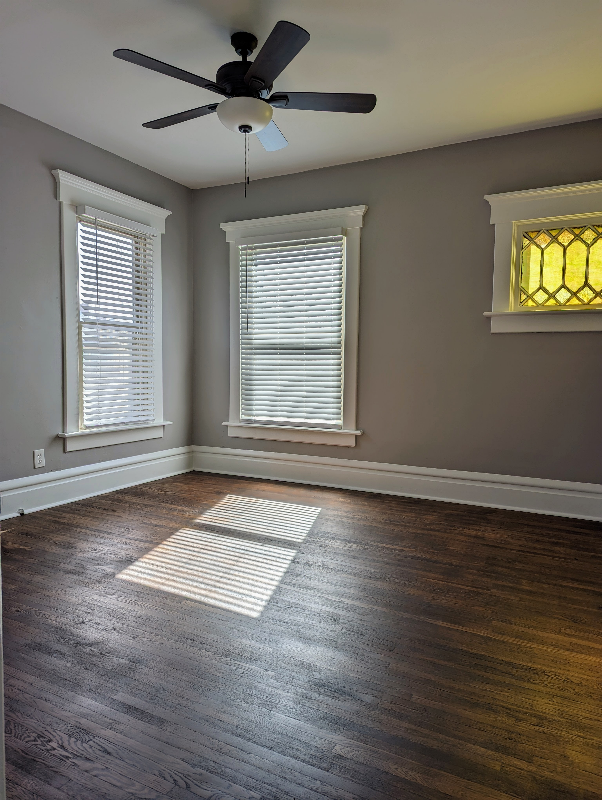 382 Wyandotte Ave - Photo 6 of 25