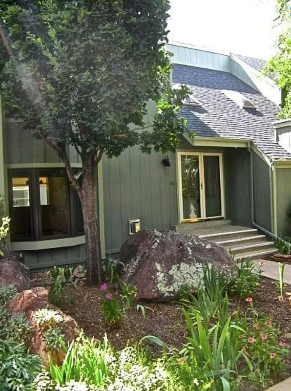 65 Benthaven Pl - Photo 2 of 14