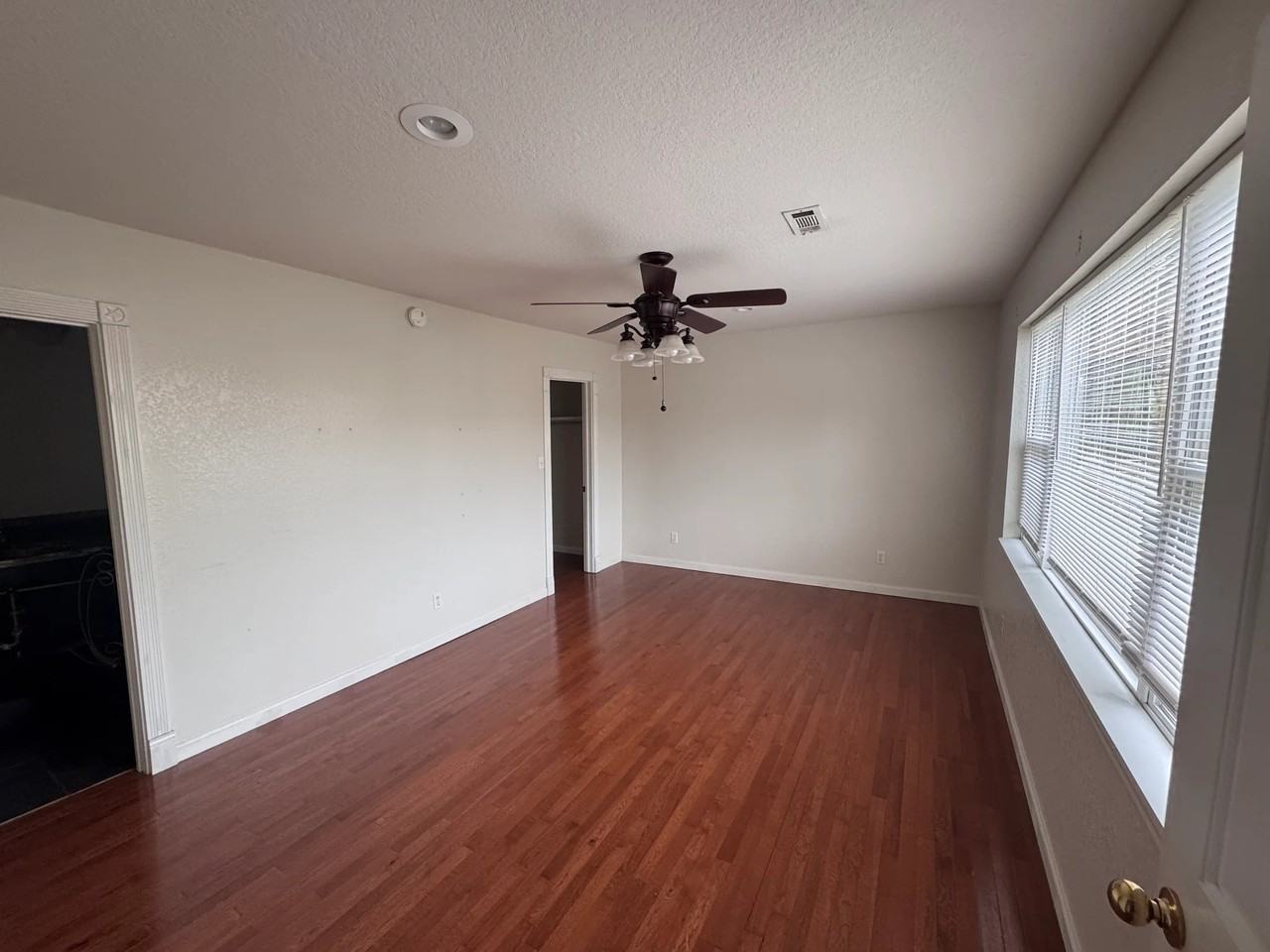 110 Mccurry Ter #A - Photo 5 of 19