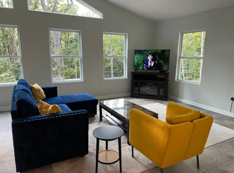 86 Valley View Rd - Photo 3 of 15