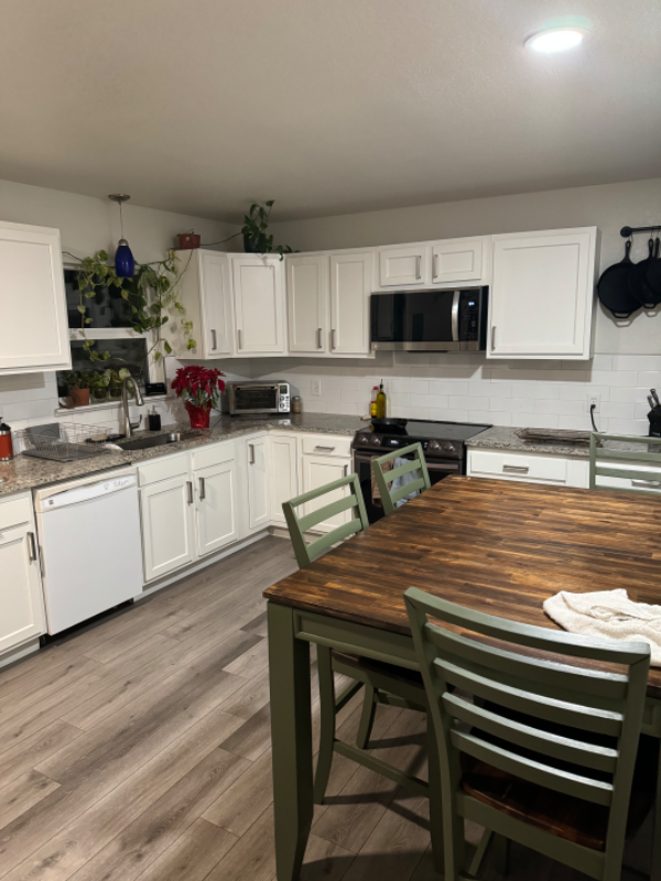 1523 Fountain St - Photo 5 of 14