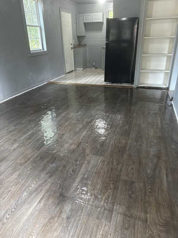 1346 Summers St - Photo 6 of 6