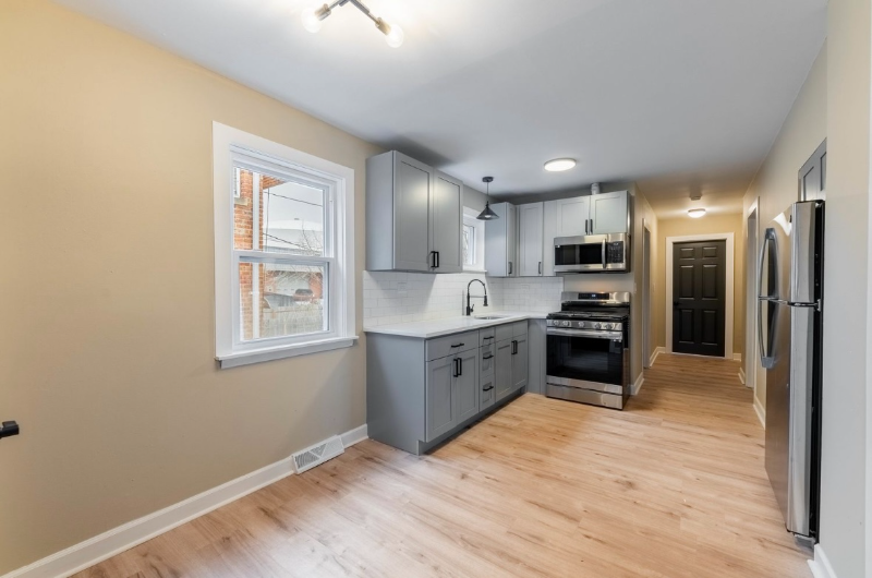 3007 Euclid Ave #1 - Photo 6 of 14