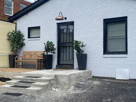 featured image of 112 N Commerce St #2