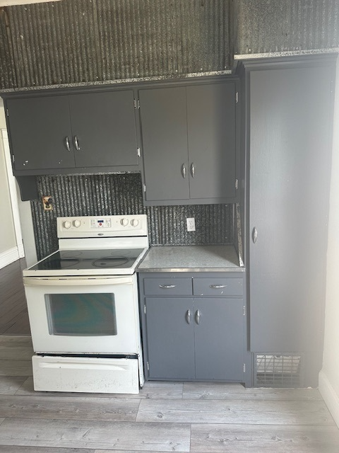 53 Spruce St #H1 - Photo 6 of 12