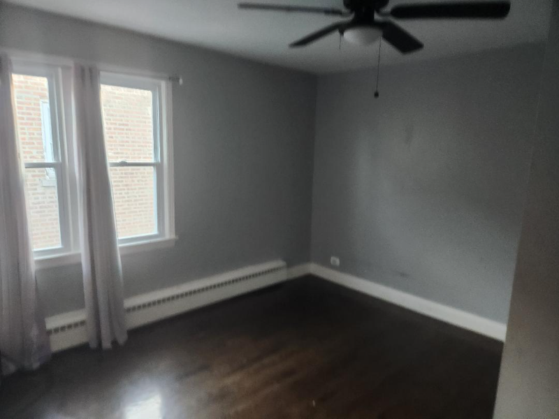 5078 W Adams St 1st Fl #1 - Photo 2 of 7