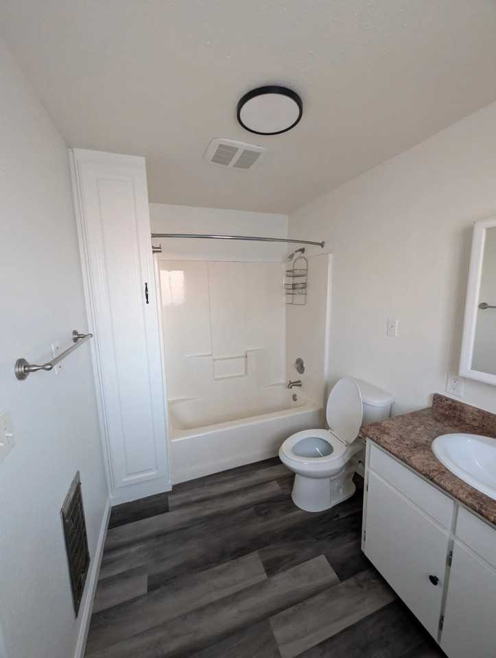 1383 E Clayton Ave - Photo 5 of 14