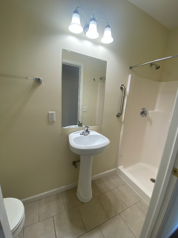 1010 6th St - Photo 7 of 13