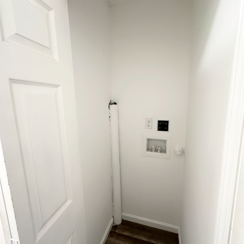 2921 Burns St #D - Photo 6 of 15