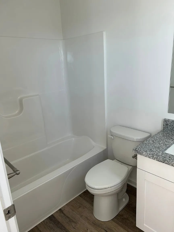 321 Avon Dr - Photo 4 of 6
