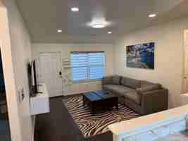 featured image of 809 Nw 67th Ave