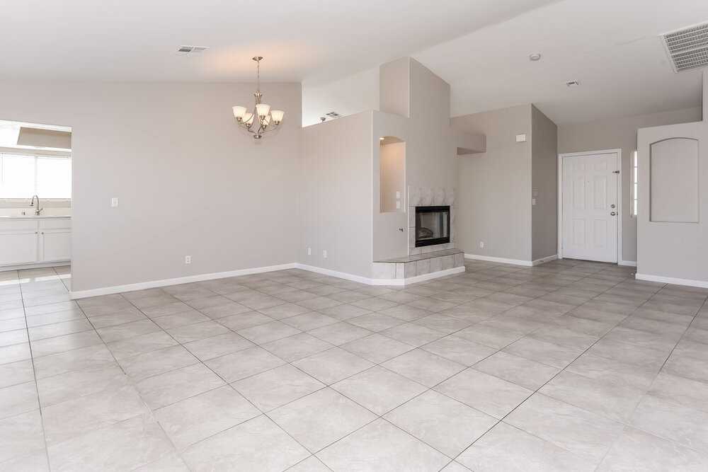 3432 Shonna Way - Photo 4 of 16