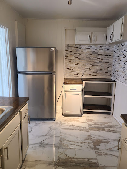 703 College St #703 - Photo 5 of 5