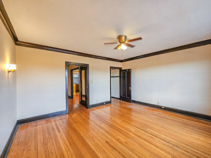 4782 N Elston Ave #3 - Photo 3 of 9