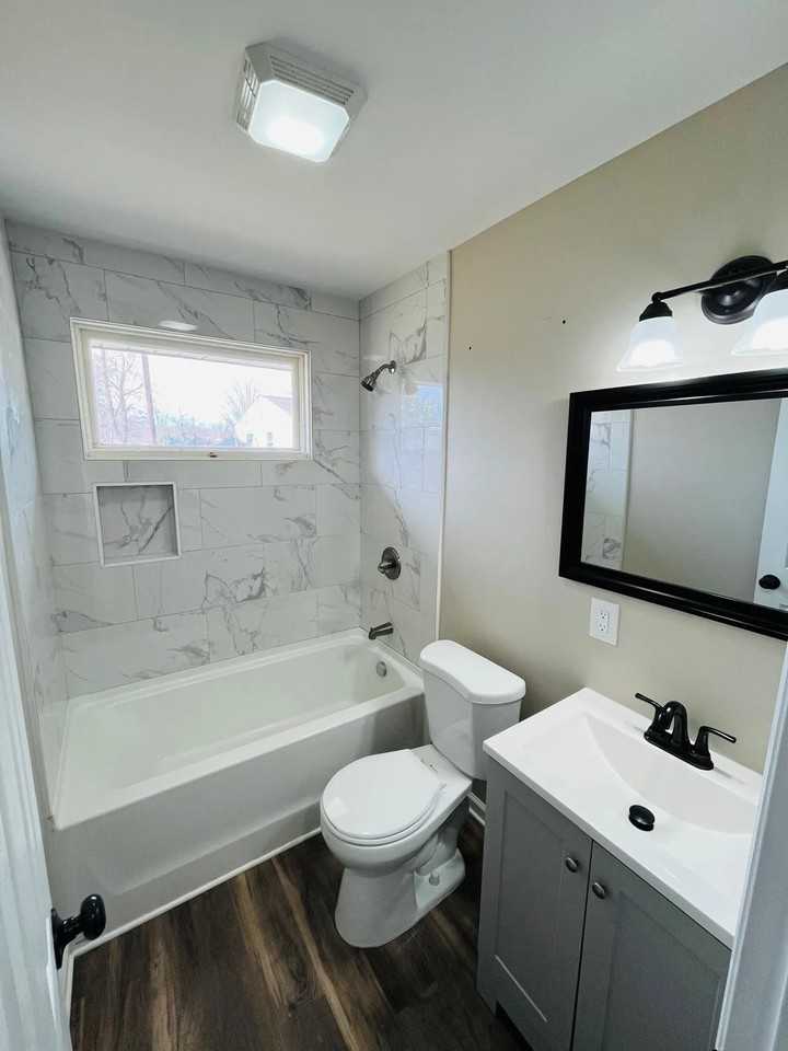 1610 Eastwood Ave - Photo 4 of 18