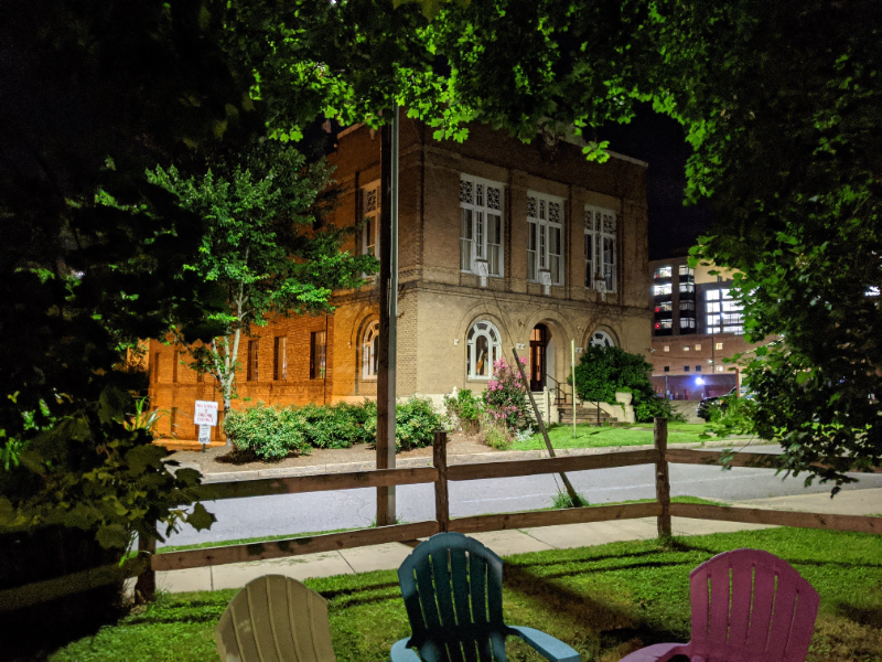 16 Ravenscroft Dr - Photo 4 of 15