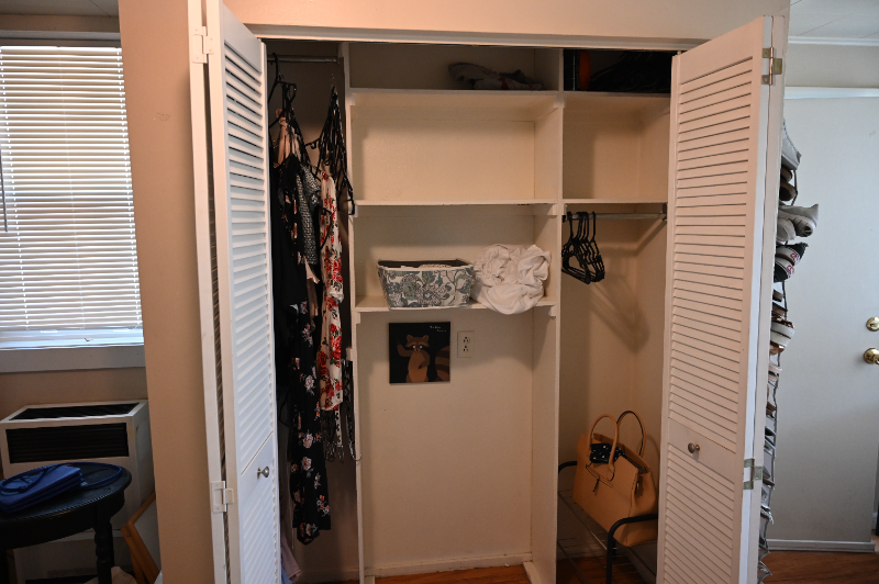 851 20th St #2 - Photo 4 of 6