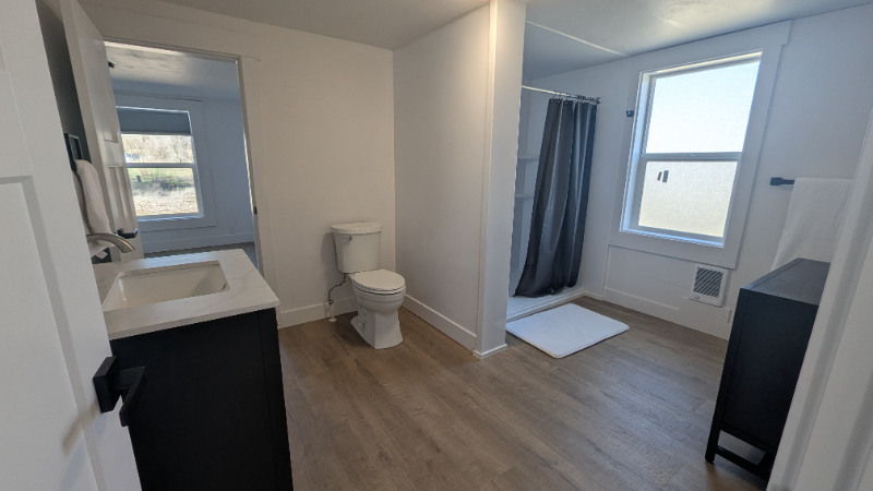 500 S 11th St - Photo 3 of 10