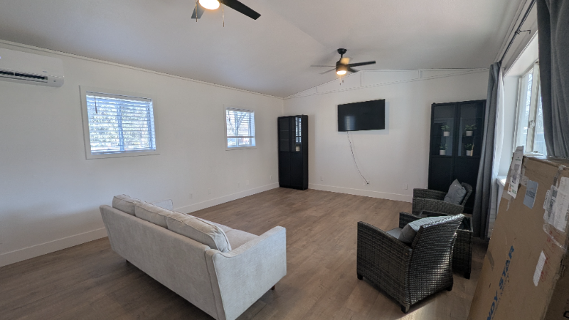 500 S 11th St - Photo 4 of 10