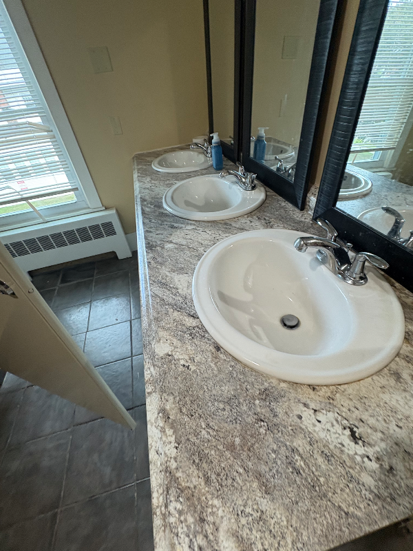 57 Winchester St - Photo 7 of 37