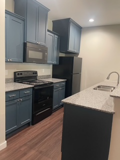 1901 E Sabine St #303 - Photo 2 of 5