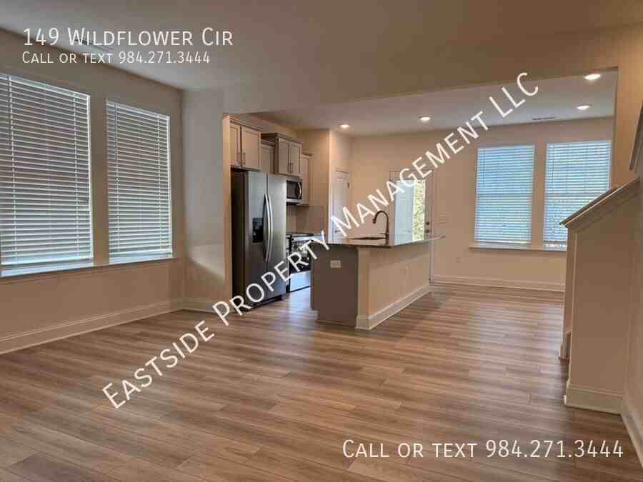 149 Wildflower Cir - Photo 3 of 22