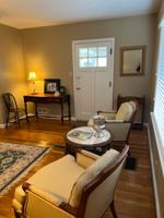 featured image of 2422 Jackson Ave