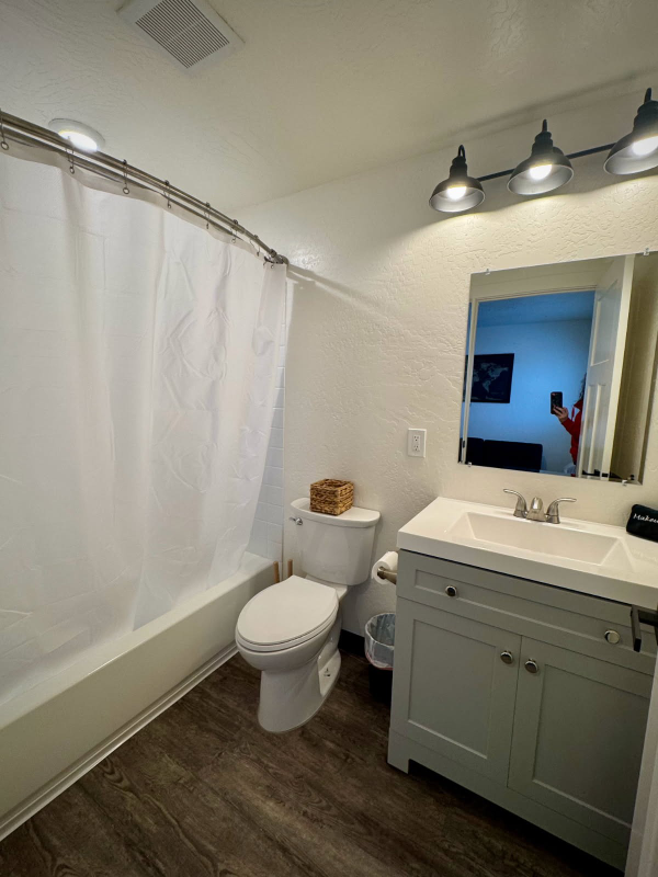 316 E Flaming Gorge Way #203 - Photo 6 of 7