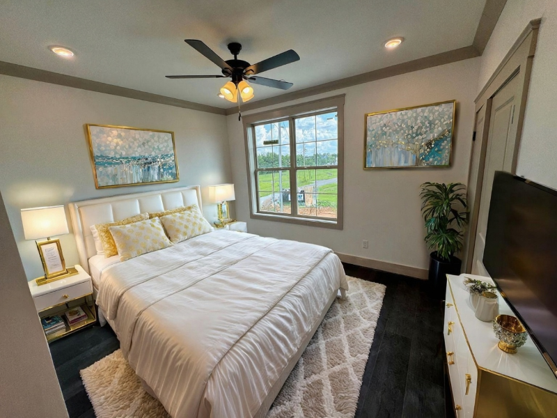 901 27th St #A - Photo 4 of 31