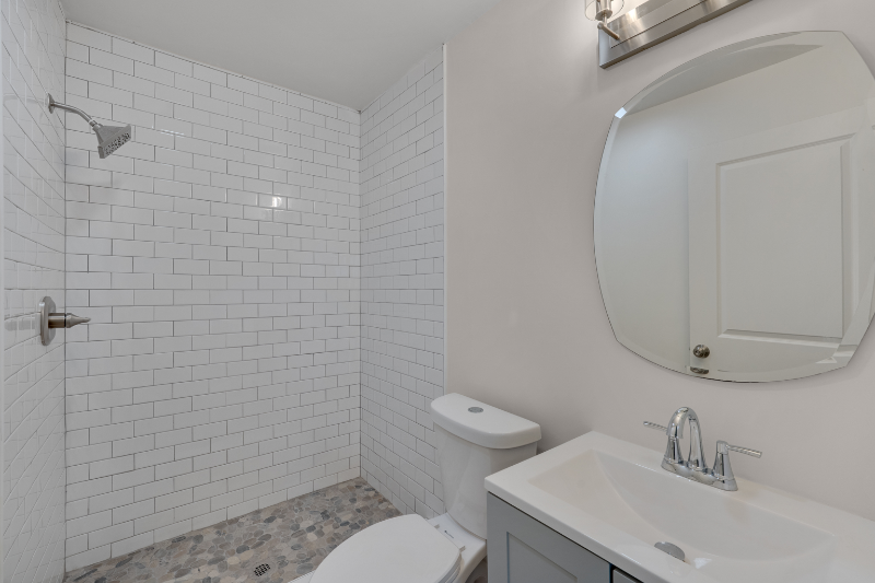 1911 Capps St - Photo 4 of 7