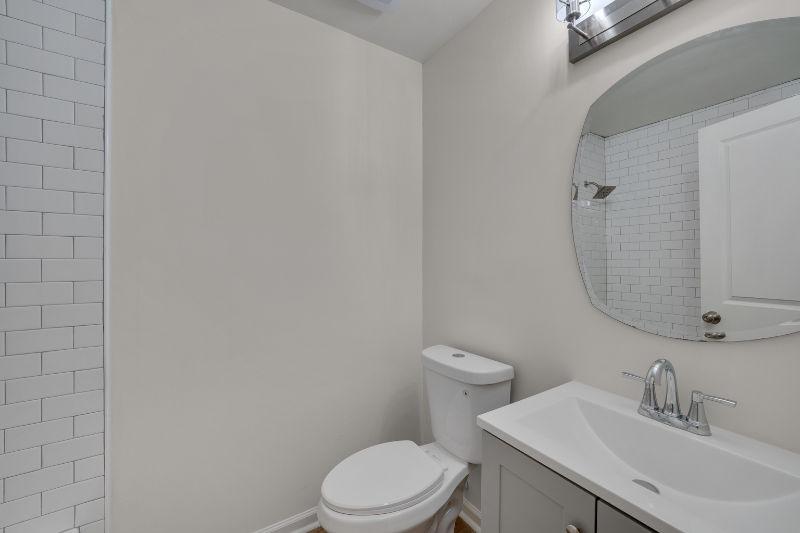 1911 Capps St - Photo 4 of 4