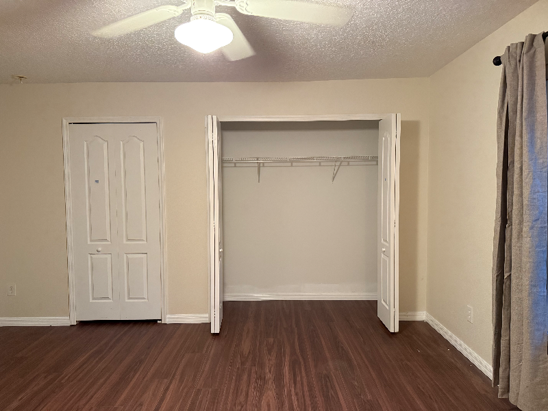 6530 Lake Pembroke Pl - Photo 7 of 23