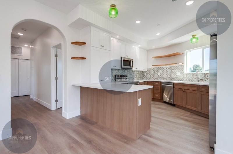 315 Lado De Loma Dr #5 - Photo 4 of 17