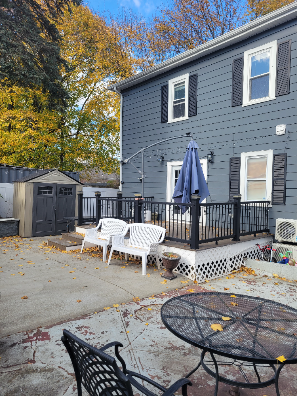 8 Octavia St #1 - Photo 4 of 19