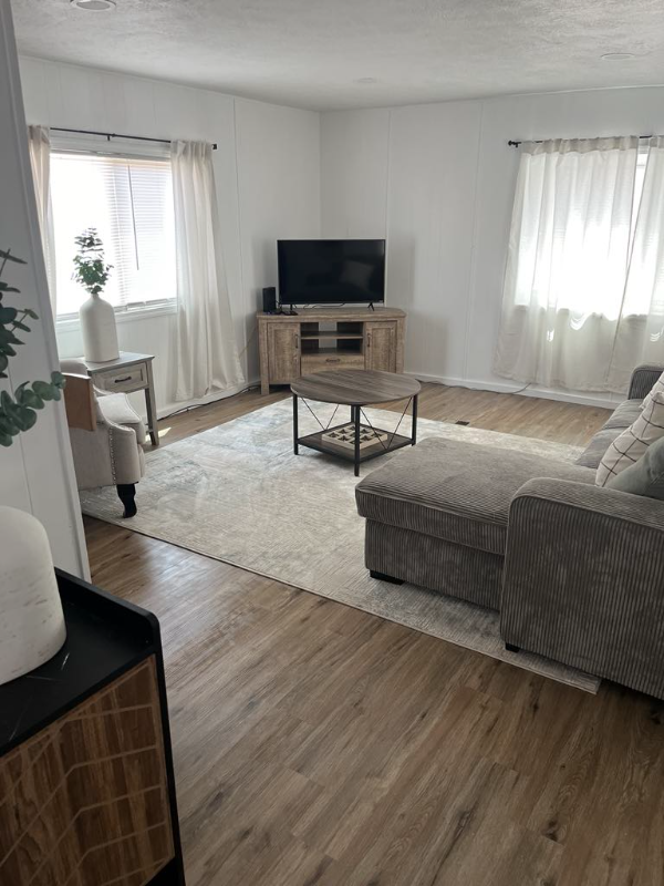 1634 3Rd East Street #8 - Photo 5 of 18