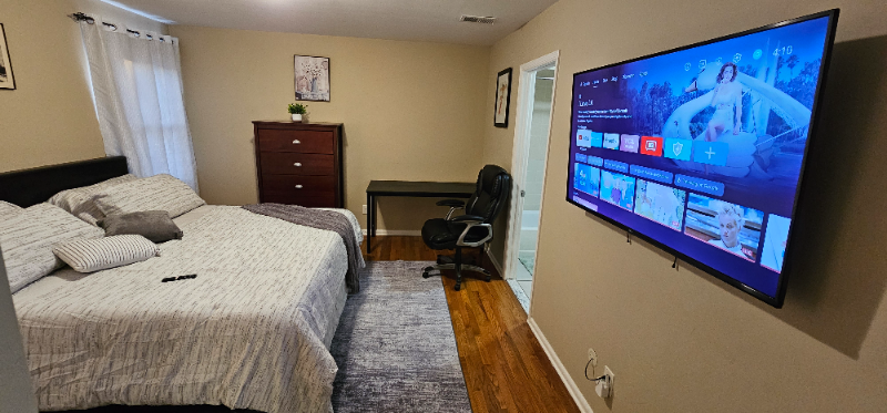 312 Bond St #1 - Photo 6 of 13