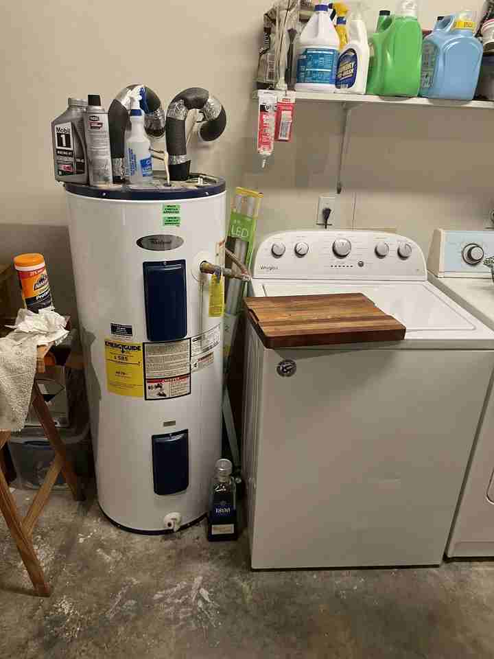 2210 Amelia Cir - Photo 6 of 7