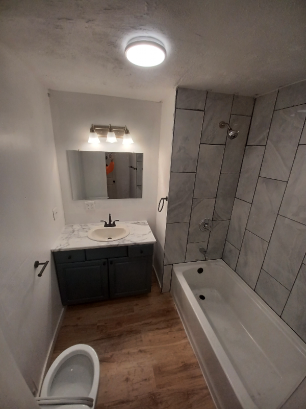4427 Madison Ave - Photo 3 of 15