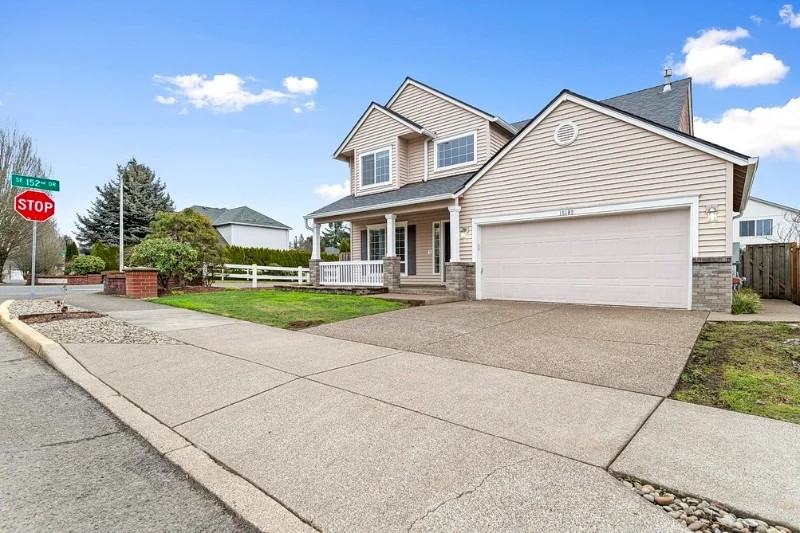 15192 Se Bradford Rd - Photo 4 of 50