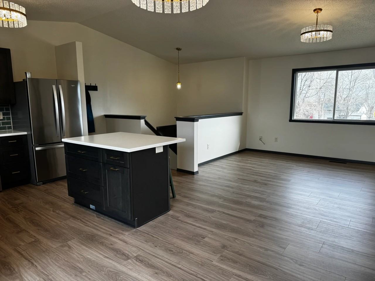 5264 Basswood St - Photo 5 of 20