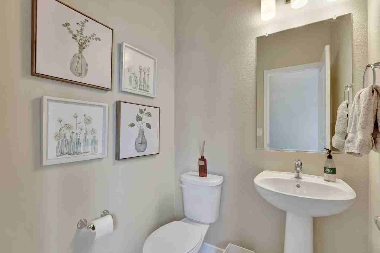 1515 W 68th Ave - Photo 4 of 16