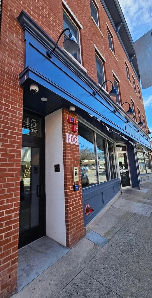 145 Main St #302 - Photo 7 of 10