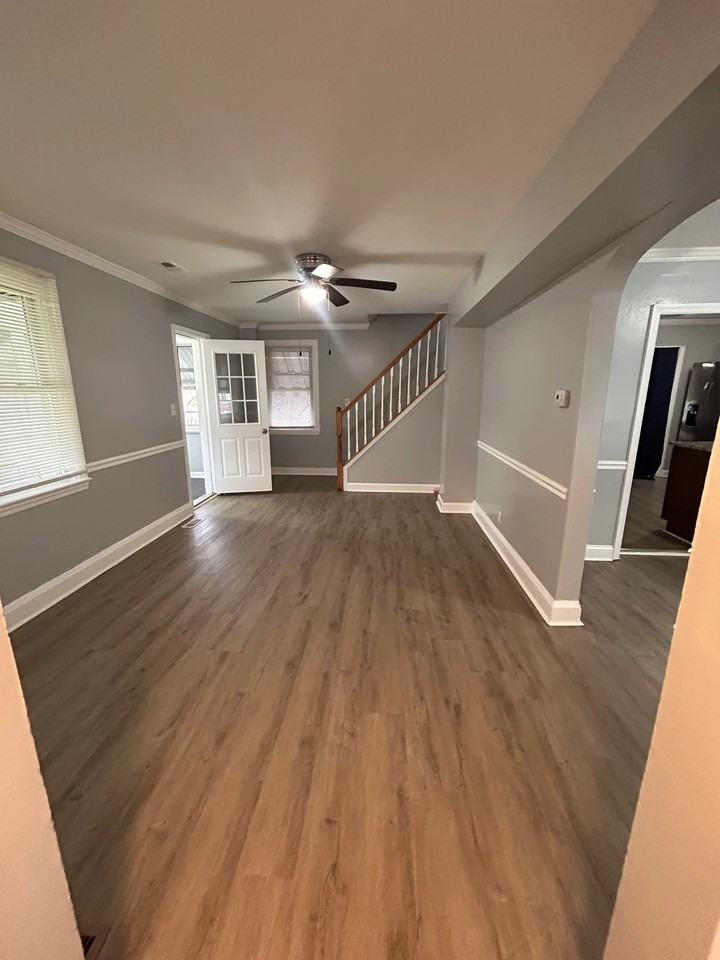 222 Detroit Ave - Photo 3 of 15