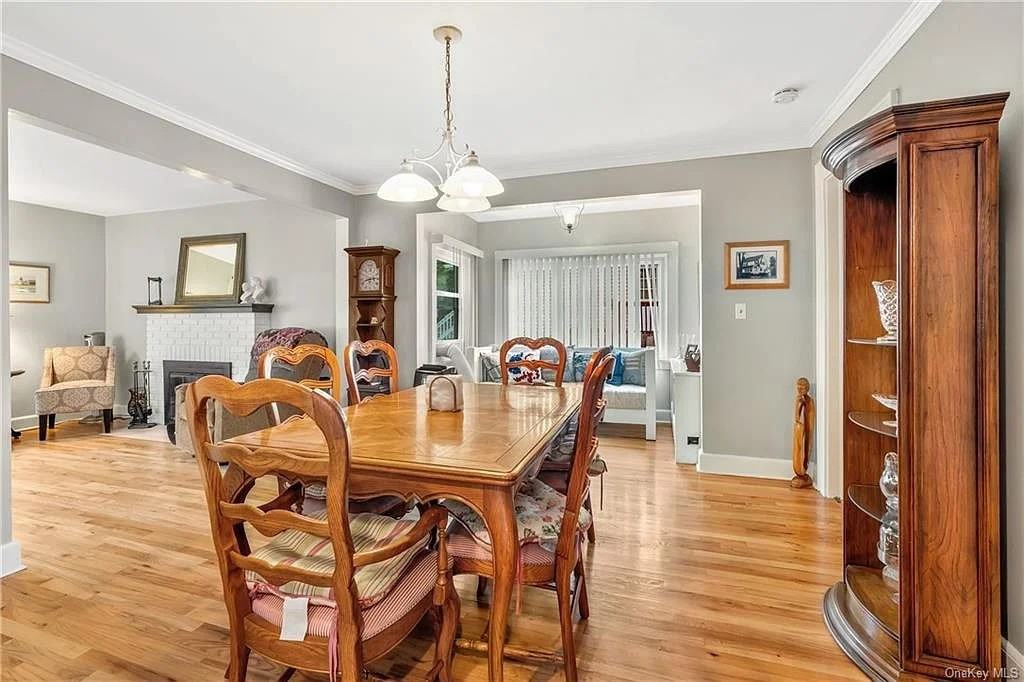 168 Harrison Ave - Photo 7 of 14