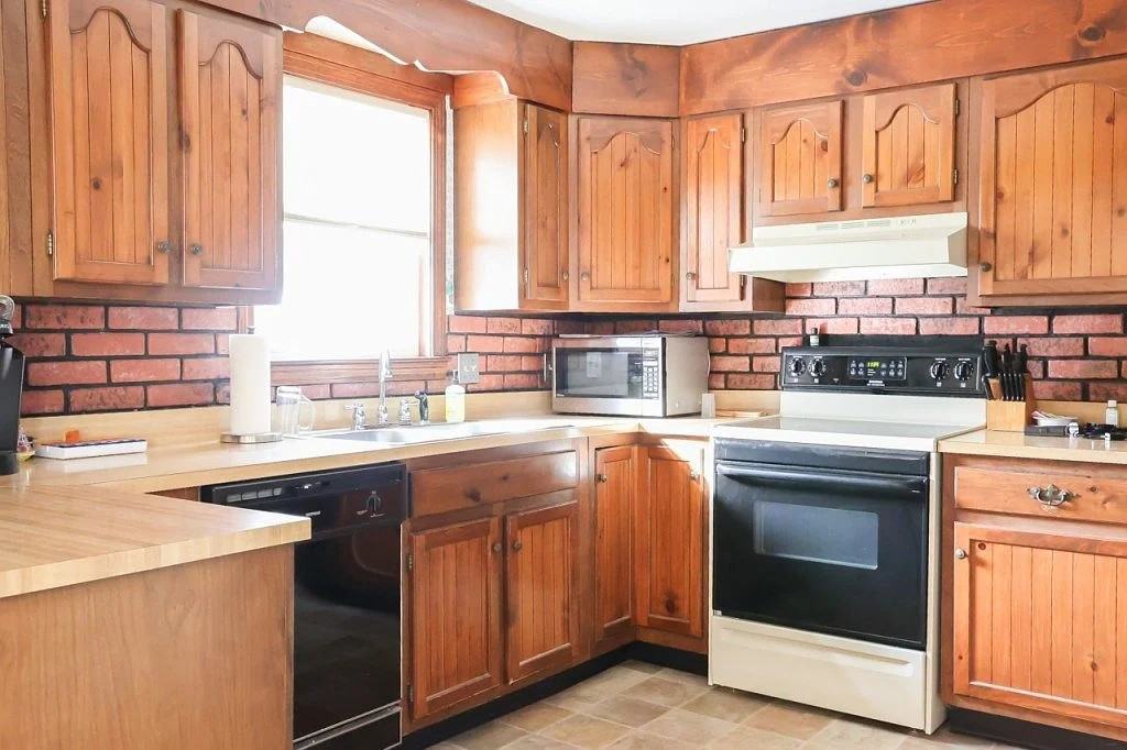 36 Spence St - Photo 5 of 14