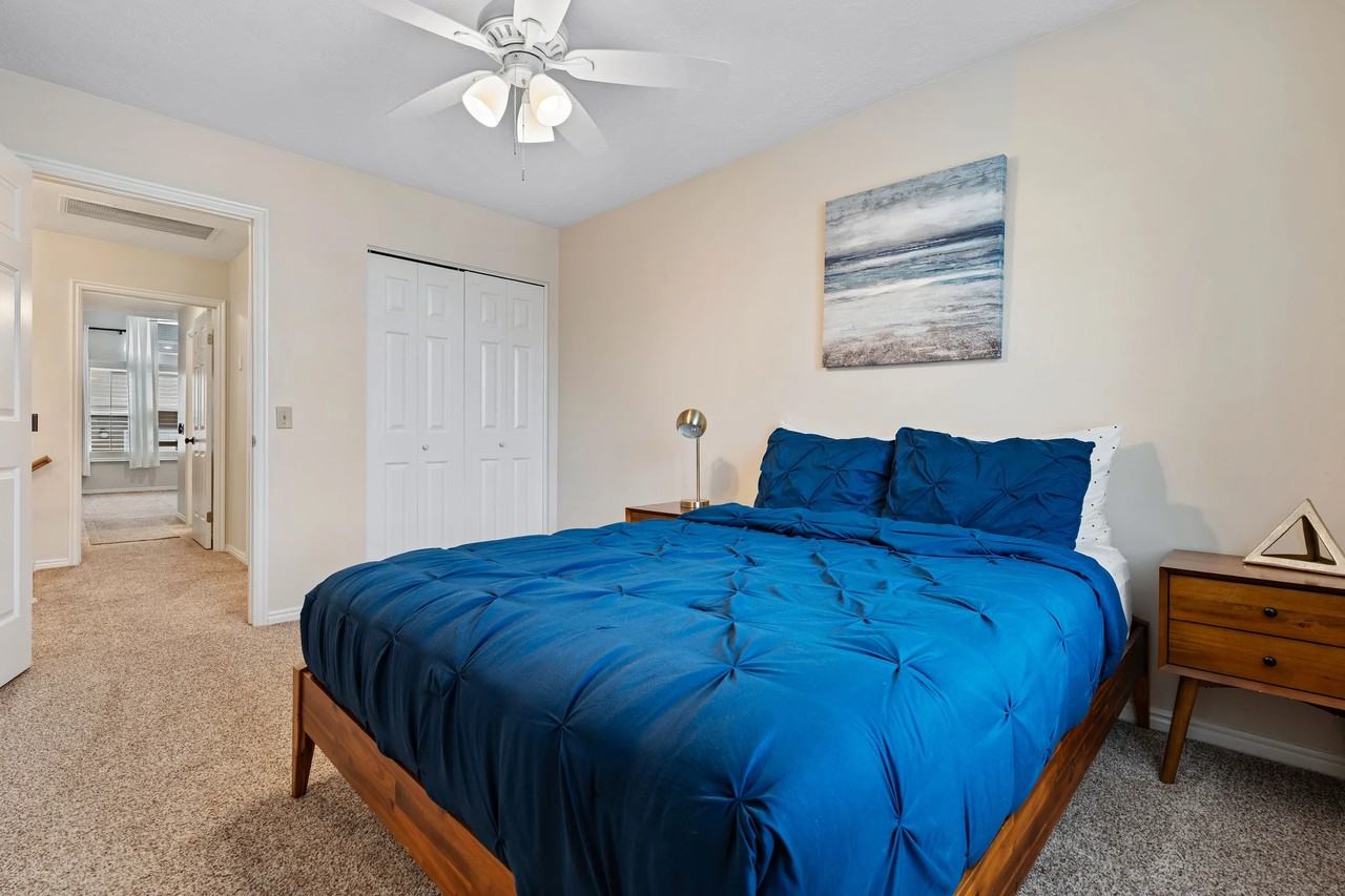 3581 E Lost Spring Ln - Photo 3 of 20