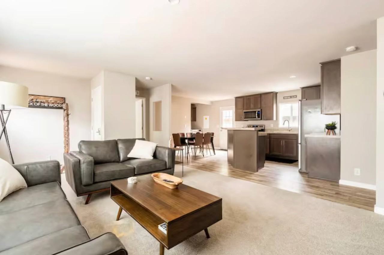 65515 E Timberline Dr E - Photo 2 of 20