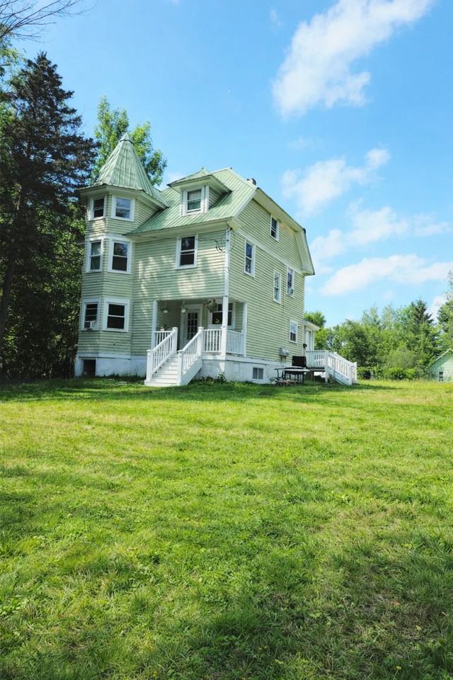 12 Woodland Ave #1 - Photo 2 of 2