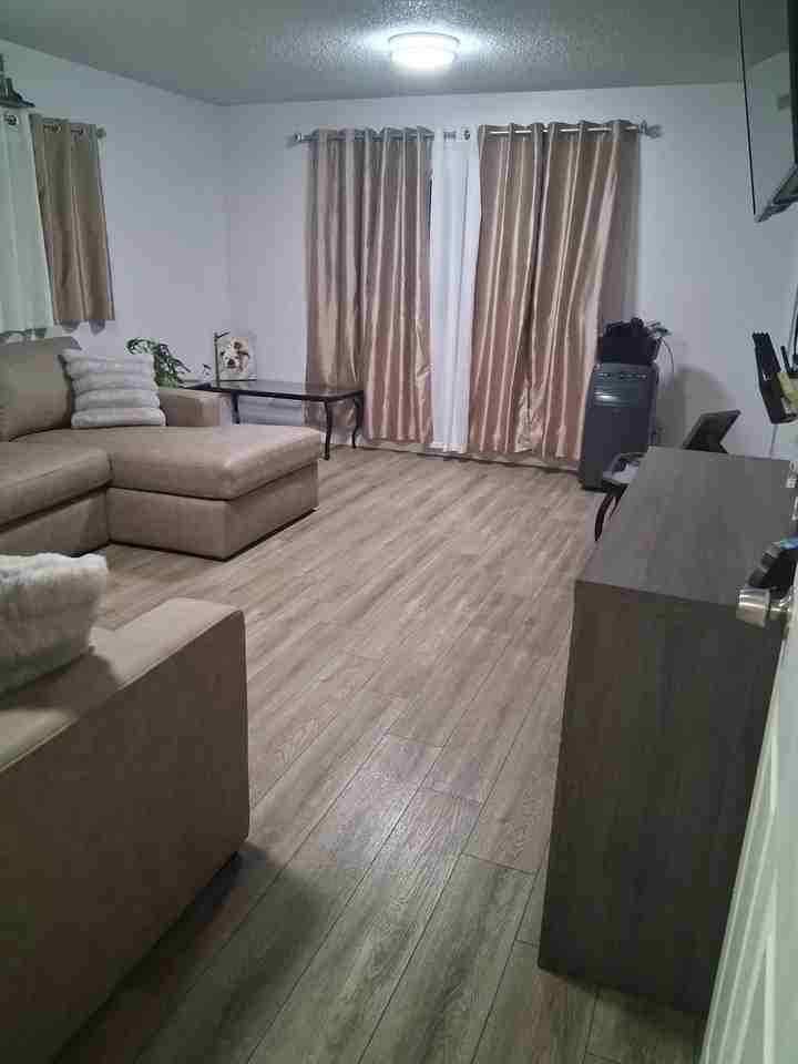 1624 E 87th St #BACK - Photo 4 of 16