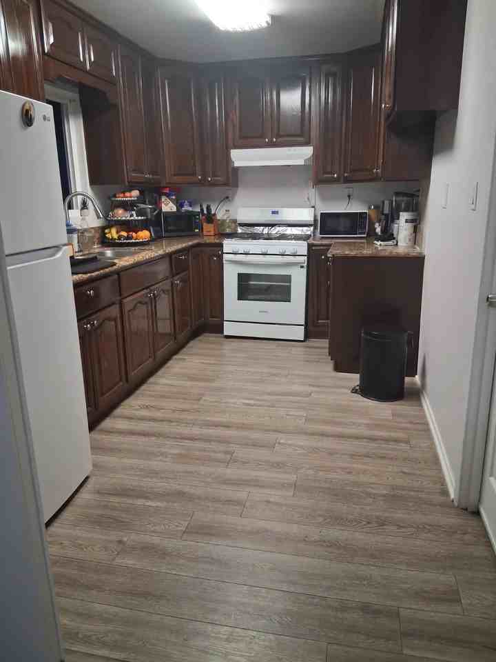 1624 E 87th St #BACK - Photo 6 of 16